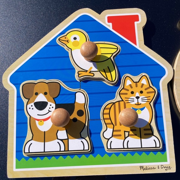 Melissa & Doug Jumbo knob Puzzle Set - Picture 2 of 8